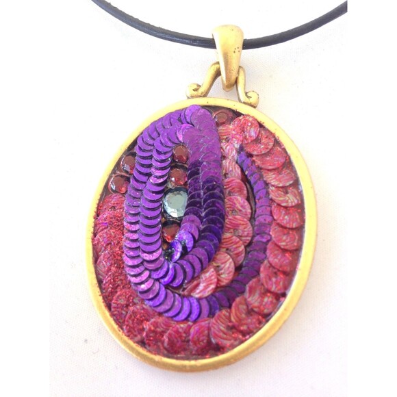 New Chico's Necklace Purple Pendant Gold Sequins Beads  Leather Cord 7C - Picture 1 of 5